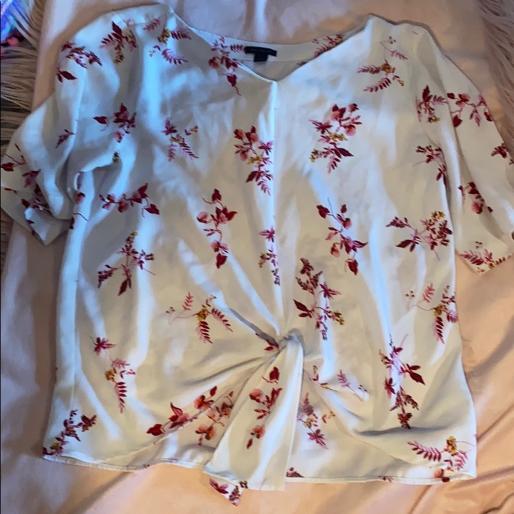 Floral Ann Taylor t-shirt